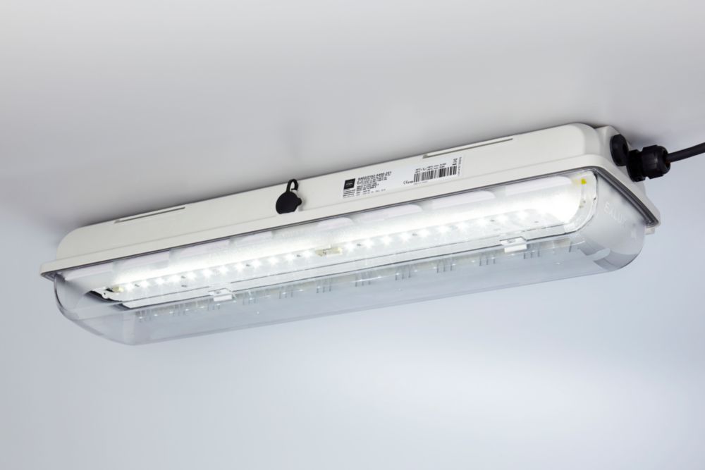 EXLUX linear luminaire with LED