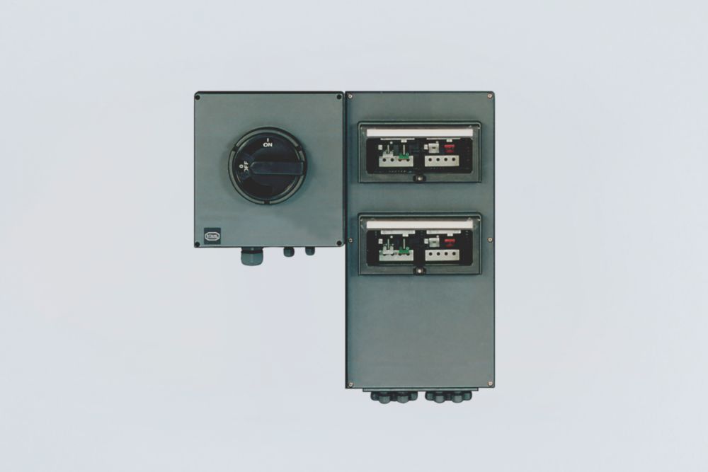 Standard Lighting and Heating Circuit Distribution Boards Series 8146